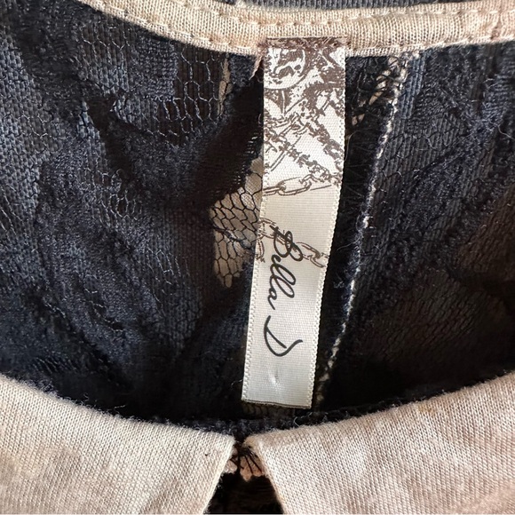 D-22 Bella D black lace, mini dress Sz m - Picture 3 of 4